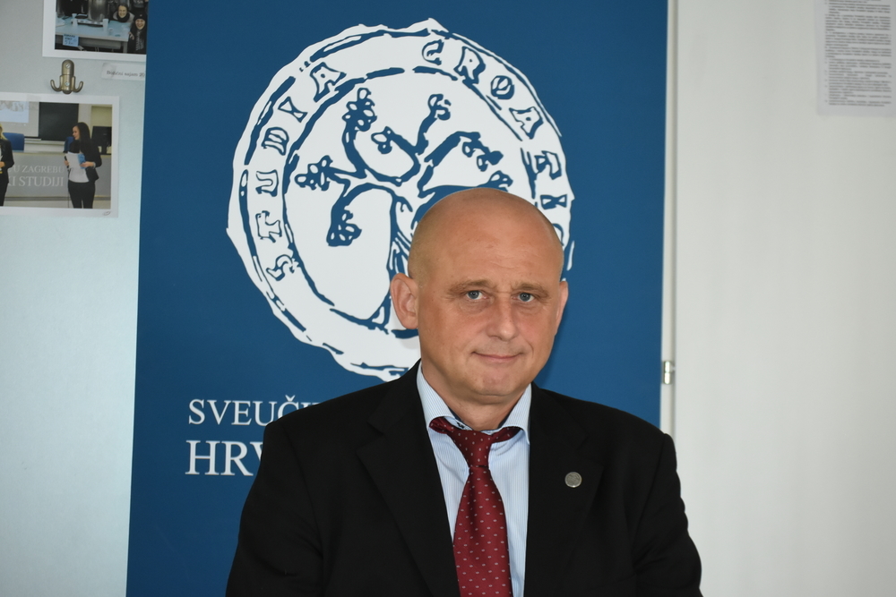 pročelnik Hrvatskih studija, izv. prof. dr. sc. Mario Grčević, foto2